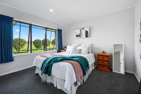 Photo of property in 16 Kenneth Place, Rototuna, Hamilton, 3210