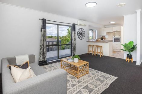 Photo of property in 12 Highbury Place, Nawton, Hamilton, 3200