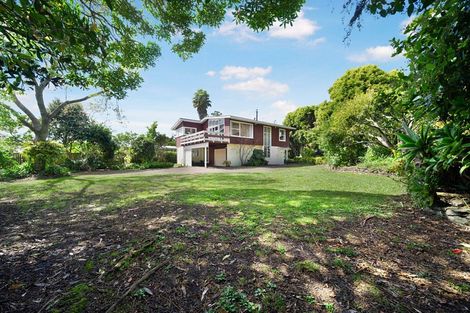 Photo of property in 1 Alwyn Avenue, Te Atatu South, Auckland, 0610