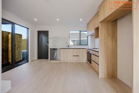 Photo of property in 2/10 Richard Road, Mangere, Auckland, 2022