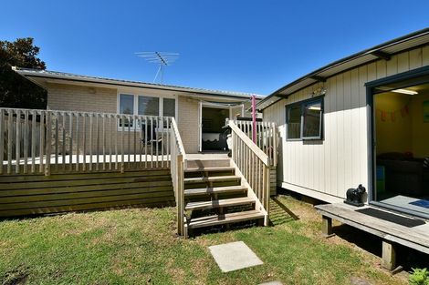 Photo of property in 885 Whangaparaoa Road, Manly, Whangaparaoa, 0930
