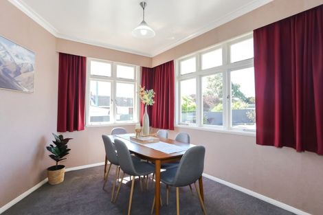 Photo of property in 44 Hadfield Crescent, College Estate, Whanganui, 4500