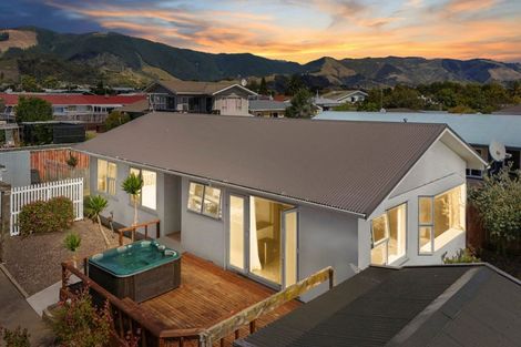 Photo of property in 20 Durham Street, Stoke, Nelson, 7011