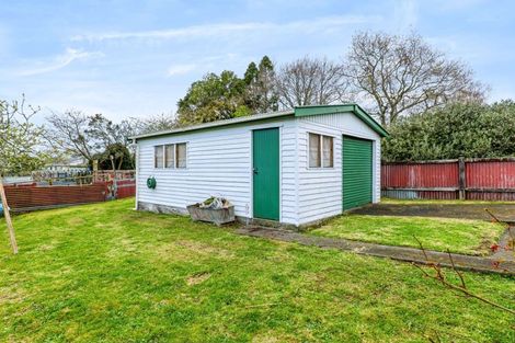 Photo of property in 12 Mills Street, Eltham, 4322