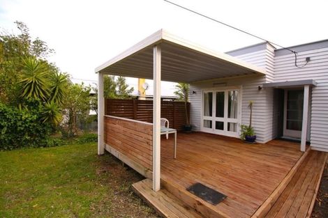 Photo of property in 1/154 Glengarry Road, Glen Eden, Auckland, 0602