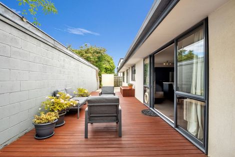 Photo of property in 118a Nursery Road, Phillipstown, Christchurch, 8011