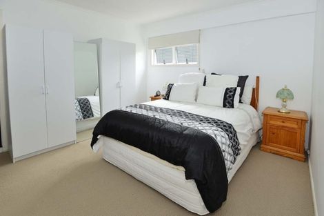 Photo of property in 103 Sunrise Avenue, Murrays Bay, Auckland, 0630