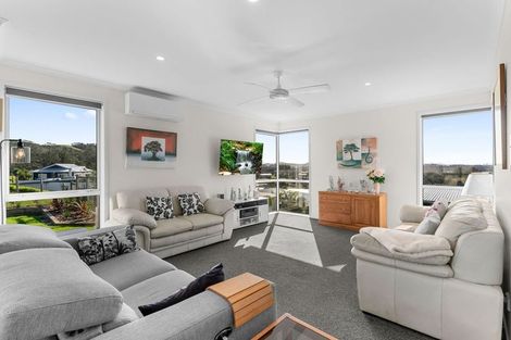 Photo of property in 27c Kahu Drive, Mangawhai, 0505