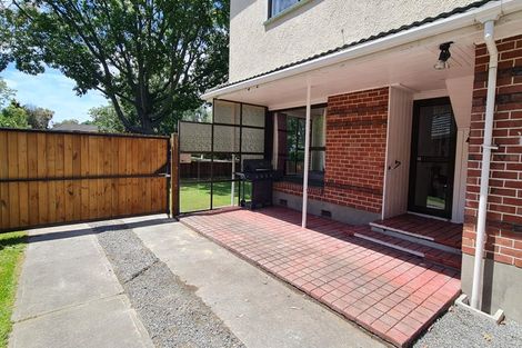 Photo of property in 63 Yaldhurst Road, Sockburn, Christchurch, 8042