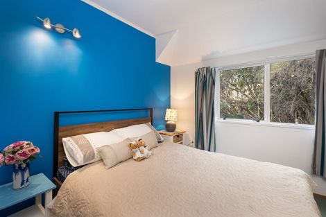 Photo of property in 143 Mount Pleasant Road, Mount Pleasant, Christchurch, 8081