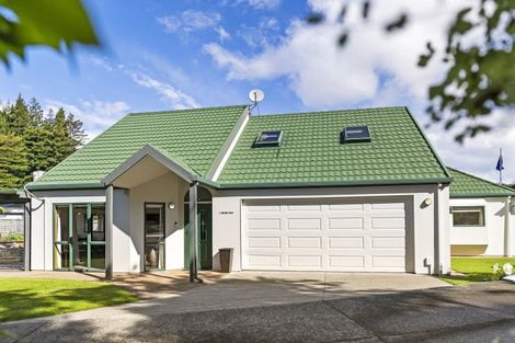 Photo of property in 1 Orchid Rise, Whakatane, 3120