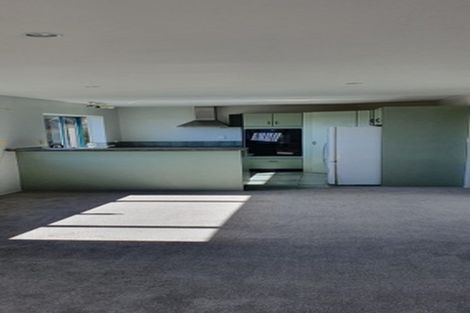 Photo of property in 35 Totara Road, Stanmore Bay, Whangaparaoa, 0932