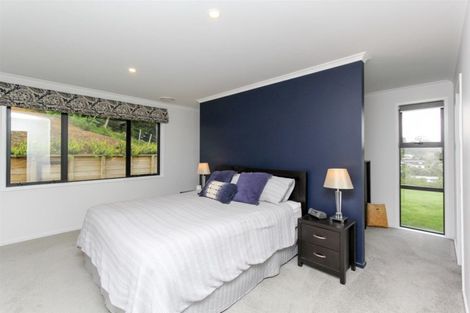 Photo of property in 17 Garrett Drive, Whalers Gate, New Plymouth, 4310