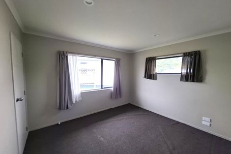 Photo of property in 39 Rewarewa Road, Te Atatu Peninsula, Auckland, 0610
