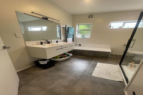 Photo of property in 1 The Spinney, Titahi Bay, Porirua, 5022