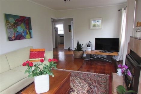 Photo of property in 51 Rogan Street, Mount Roskill, Auckland, 1041