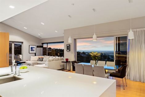 Photo of property in 128 Glenstrae Road, Redcliffs, Christchurch, 8081