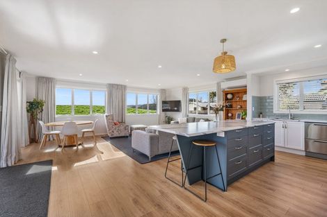 Photo of property in 27a Montgomery Avenue, Onerahi, Whangarei, 0110