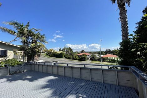 Photo of property in 64 James Cook Drive, Welcome Bay, Tauranga, 3112