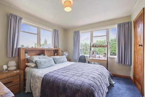 Photo of property in 5 Dana Place, Mairehau, Christchurch, 8013