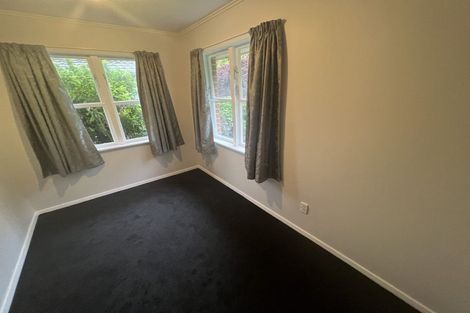 Photo of property in 61 Taylor Terrace, Tawa, Wellington, 5028