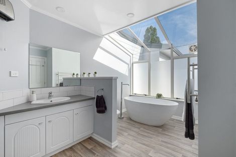 Photo of property in 54a Goods Road, Otumoetai, Tauranga, 3110