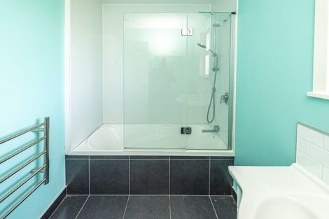 Photo of property in 2 Kotuku Street, Castlecliff, Whanganui, 4501