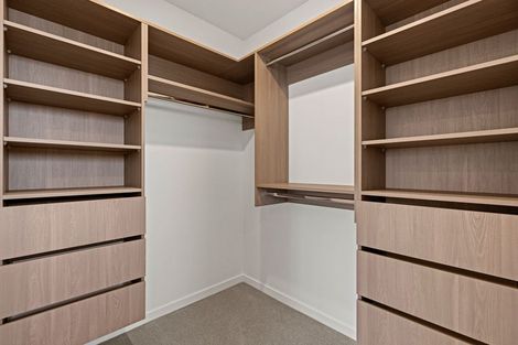 Photo of property in 21 Greystone Close, Halswell, 8025