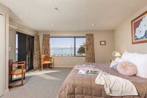 Photo of property in Waterfront Apartments, 309 Wakefield Quay, Stepneyville, Nelson, 7010