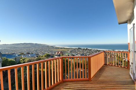 Photo of property in 131 Easther Crescent, Kew, Dunedin, 9012