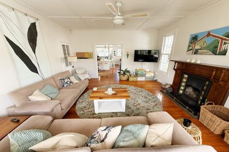 Photo of property in 1 Cooper Street, Wainui, Gisborne, 4010