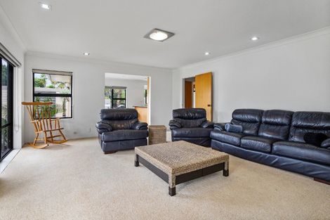Photo of property in 212 Hauturu Street, Whangamata, 3620