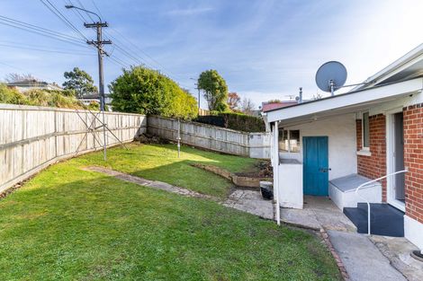 Photo of property in 1 Glenross Street, Glenross, Dunedin, 9011