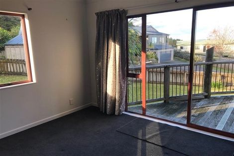 Photo of property in 11 Apollo Place, Snells Beach, 0920