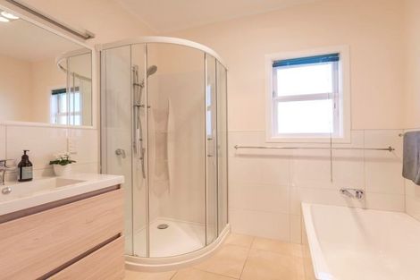 Photo of property in 46 Ferndale Road, Mount Wellington, Auckland, 1060