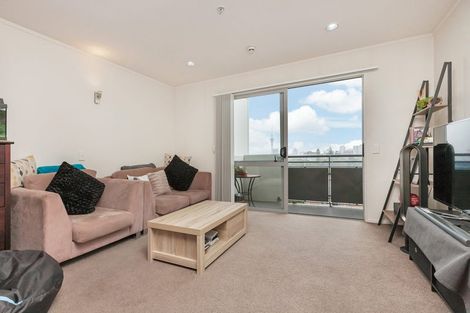 Photo of property in Luna Apartments, 4m/16 Burton Street, Grafton, Auckland, 1010