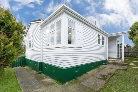 Photo of property in 3/37 Bould Street, Johnsonville, Wellington, 6037