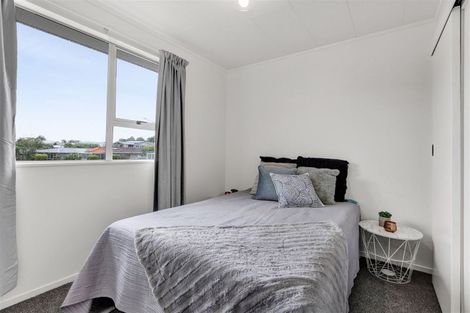 Photo of property in 2/18 Culzean Grove, Bell Block, New Plymouth, 4312