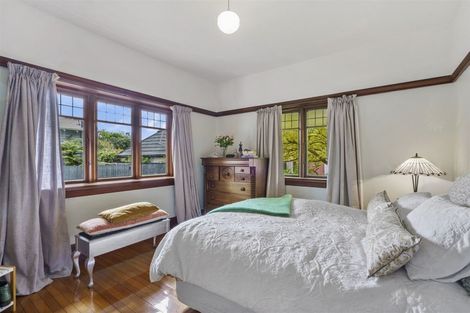 Photo of property in 36 Saint Martins Road, Saint Martins, Christchurch, 8022