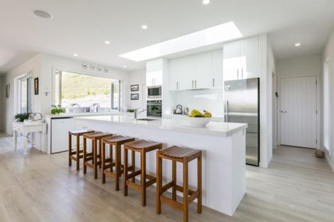 Photo of property in 63 Timoti Road, Waimarama, Havelock North, 4294