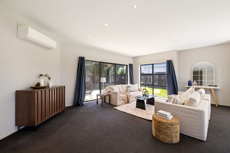 Photo of property in 8 Marble Court, Northwood, Christchurch, 8051