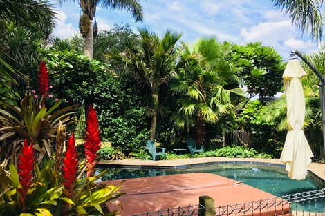 Photo of property in 16 Kendall Road, Kerikeri, 0230