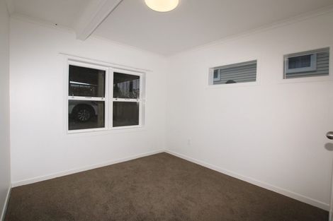 Photo of property in 306 Sunset Road, Windsor Park, Auckland, 0632