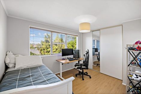 Photo of property in 186 Old Titirangi Road, Titirangi, Auckland, 0604