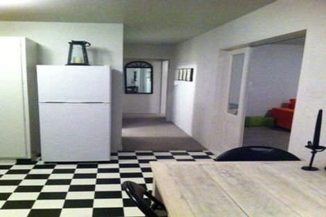 Photo of property in 35 Tremaine Avenue, Two Mile Bay, Taupo, 3330