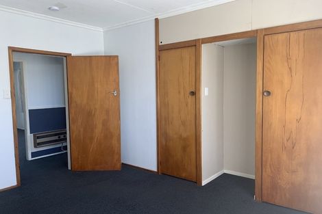 Photo of property in 14 Ruapehu Street, Castlecliff, Whanganui, 4501