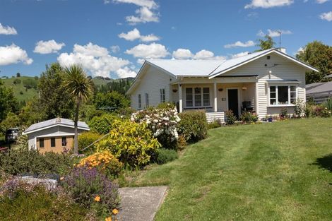 Photo of property in 5 Missel Street, Taihape, 4720