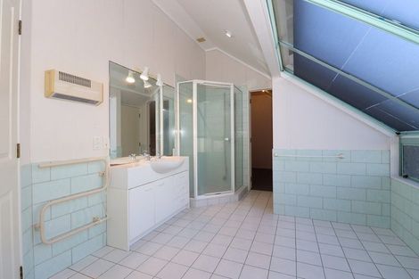 Photo of property in 1/26 The Parade, Bucklands Beach, Auckland, 2012