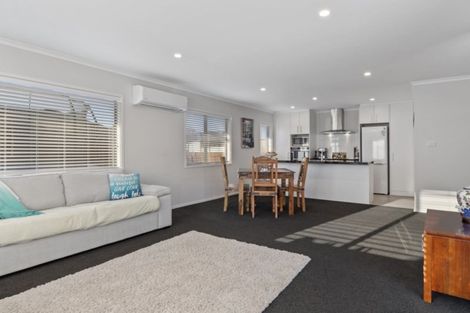 Photo of property in 8c Cannell Farm Drive, Te Puke, 3119