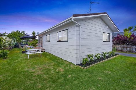 Photo of property in 47 Ladies Mile, Manly, Whangaparaoa, 0930